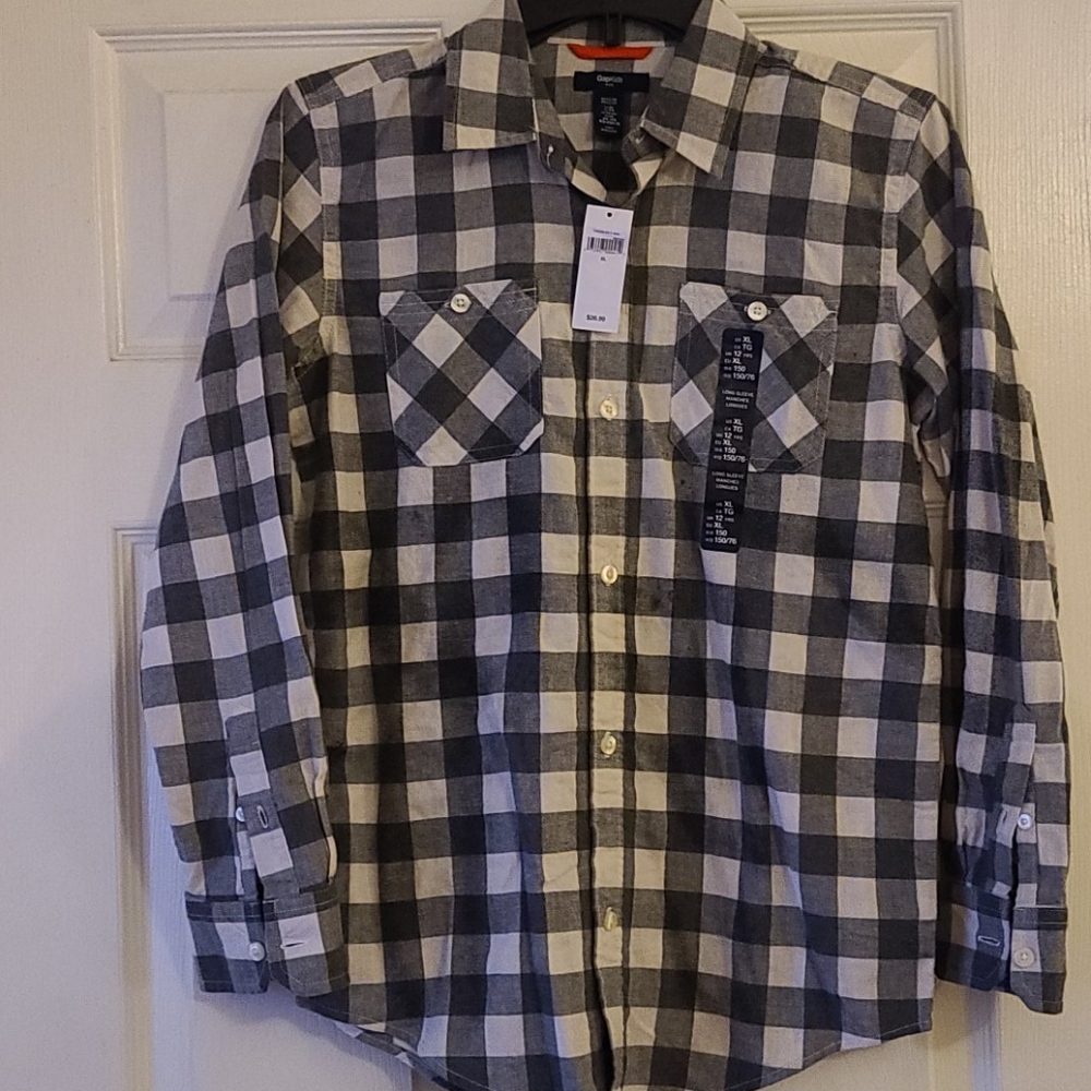 GAP Kids Button Down long Sleeve Shirt